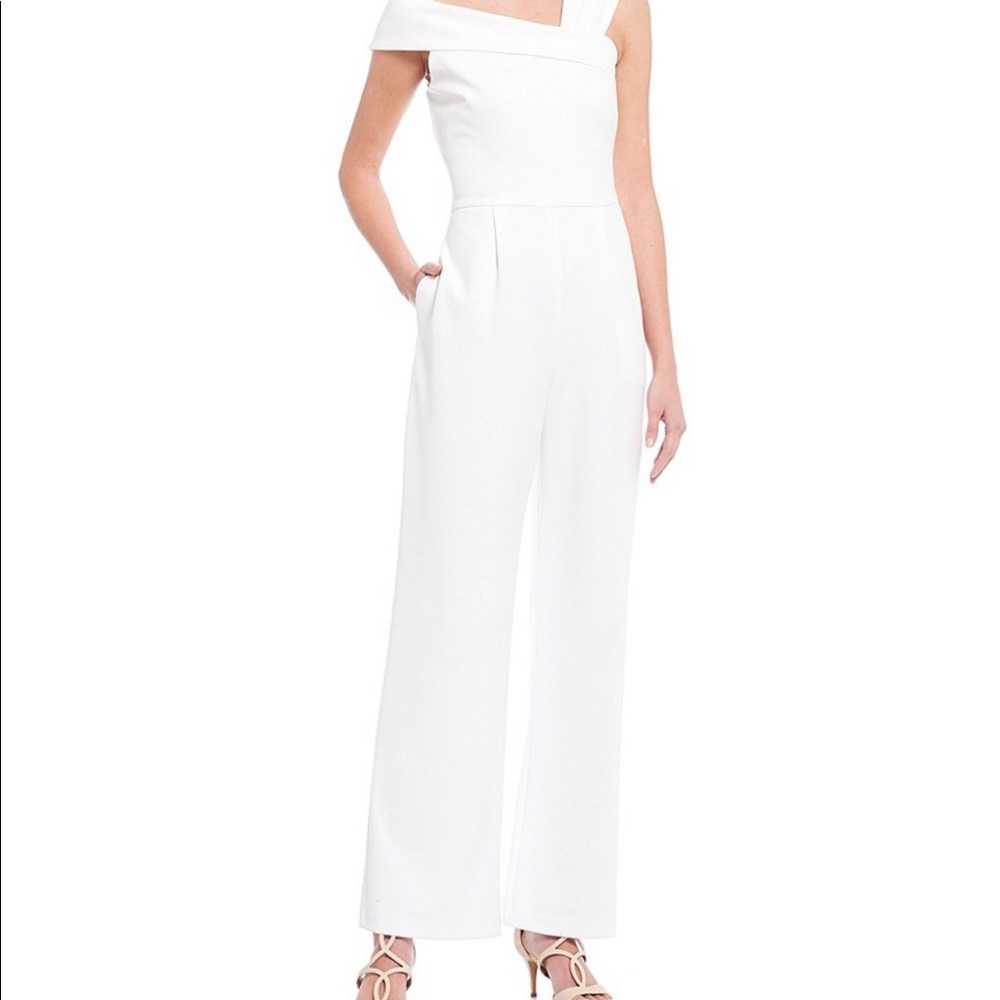 Vince Camino Asymmetrical White Jumpsuit - Size 6